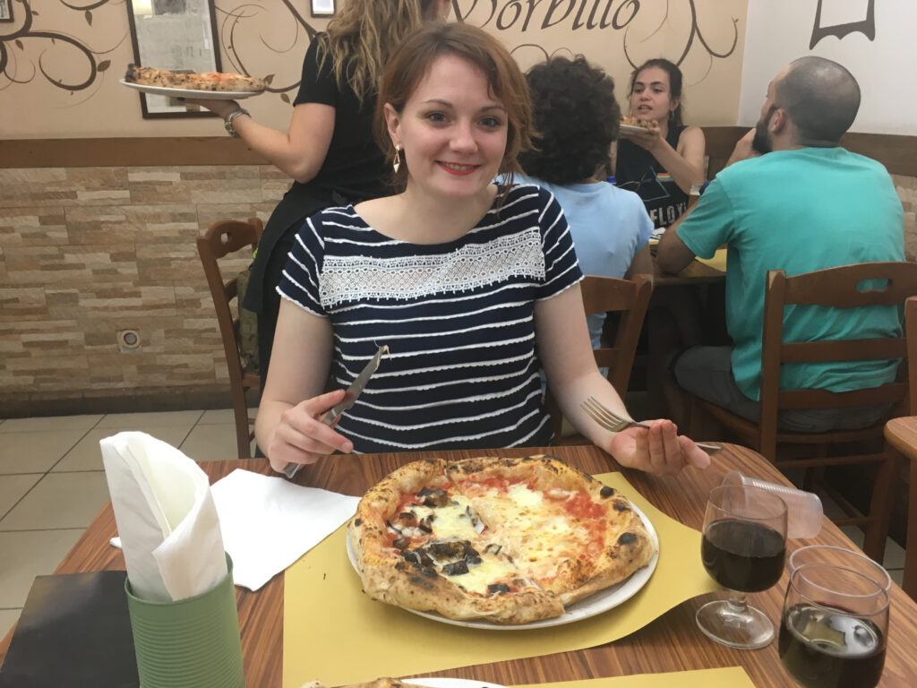 Pizza chez Sorbillo - Naples