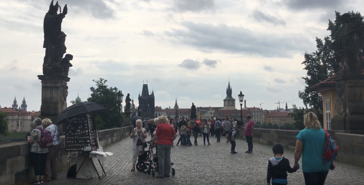 Balade sur le pont Charles