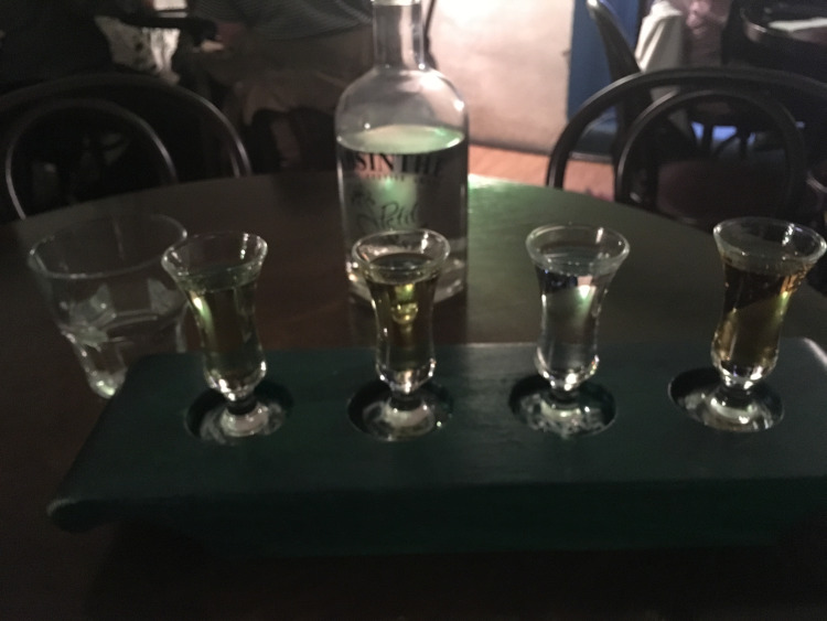 Dégustation d'absinthe