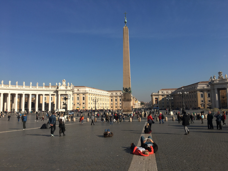 Place du Vatican